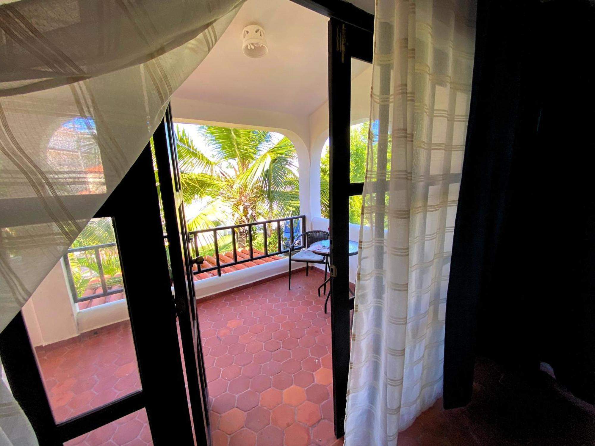 Caraibico Deluxe Beach Club & Spa Hotel Punta Cana Bagian luar foto