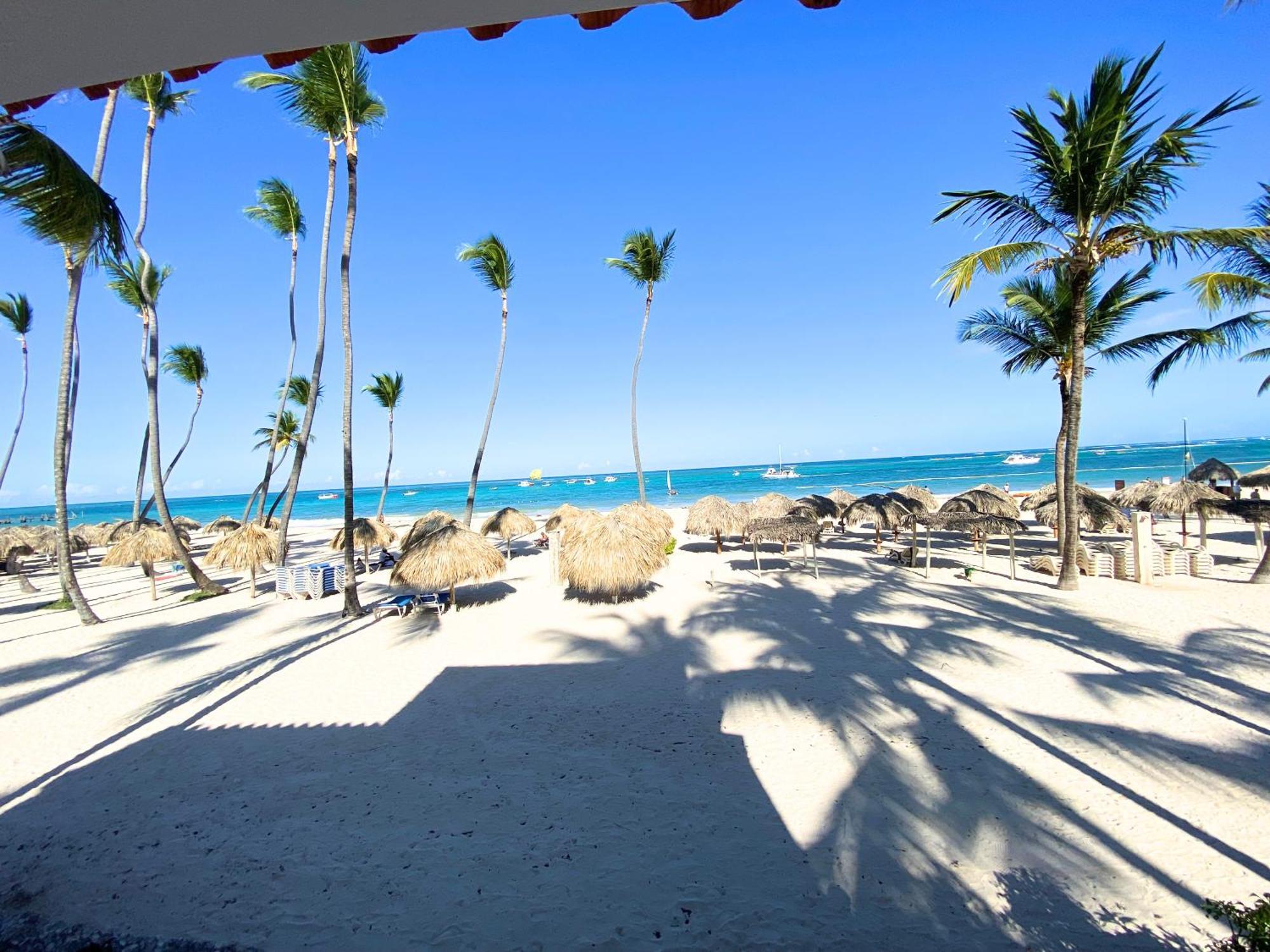 Caraibico Deluxe Beach Club & Spa Hotel Punta Cana Bagian luar foto