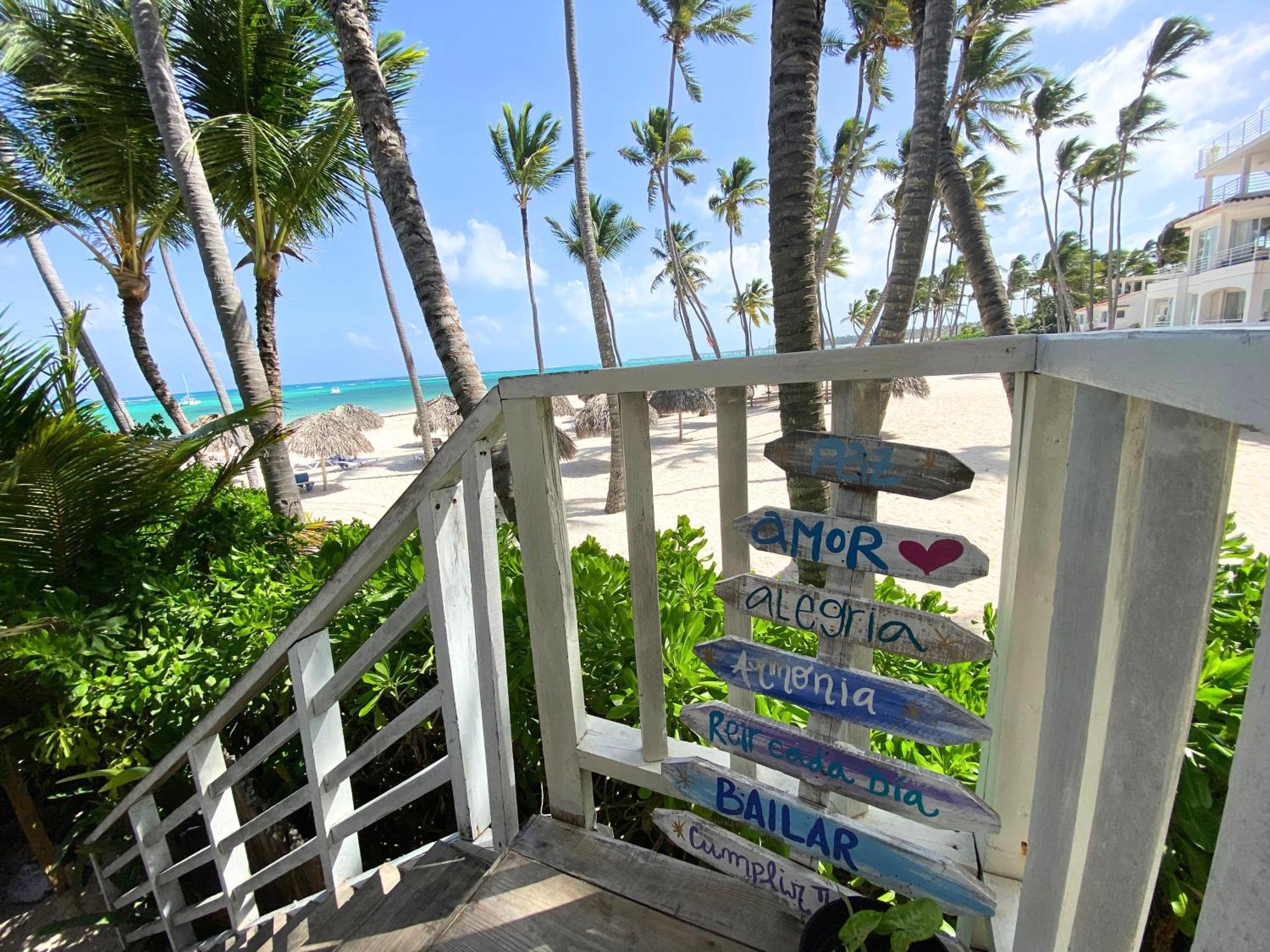 Caraibico Deluxe Beach Club & Spa Hotel Punta Cana Bagian luar foto